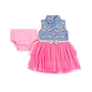 This Little Lass dress is a fun and fashionable outfit for your little one.12M